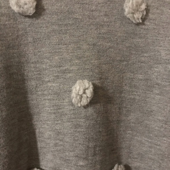 NWOT Banana Republic cute puffy balls sweater - Picture 3 of 3